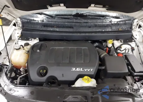 2014 Dodge Journey Sxt z USA, uszkodzony, nr VIN 3C4PDCBG6ET210921